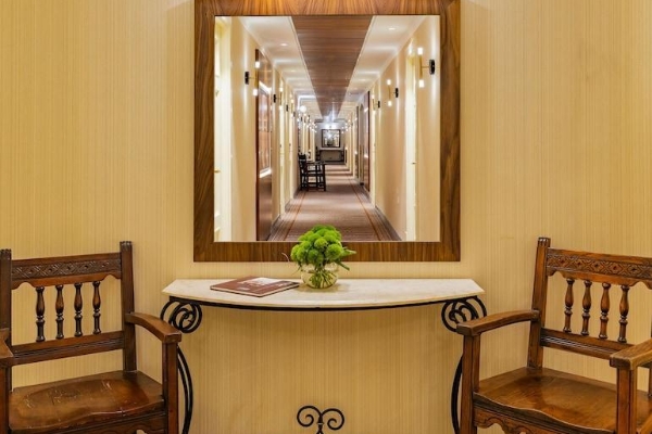 YMCA Three Arches Hotel (Jerusalem)